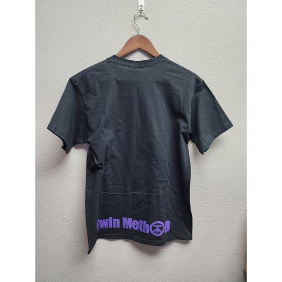 Y2K Twin Method Nu Metal Band Tee Medium Purple Logo Black Shirt - Picture 4 of 7